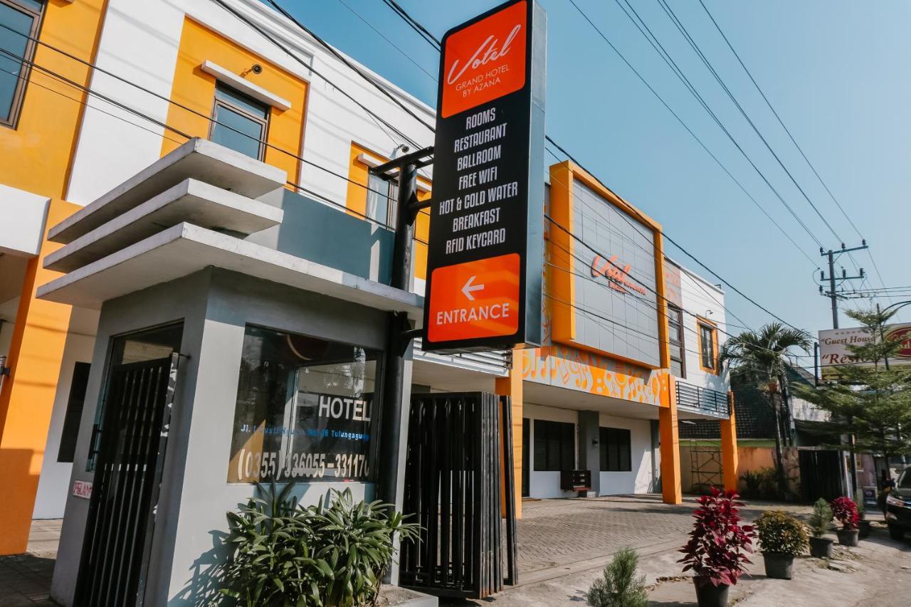 Votel Hotel Tulungagung Exterior photo