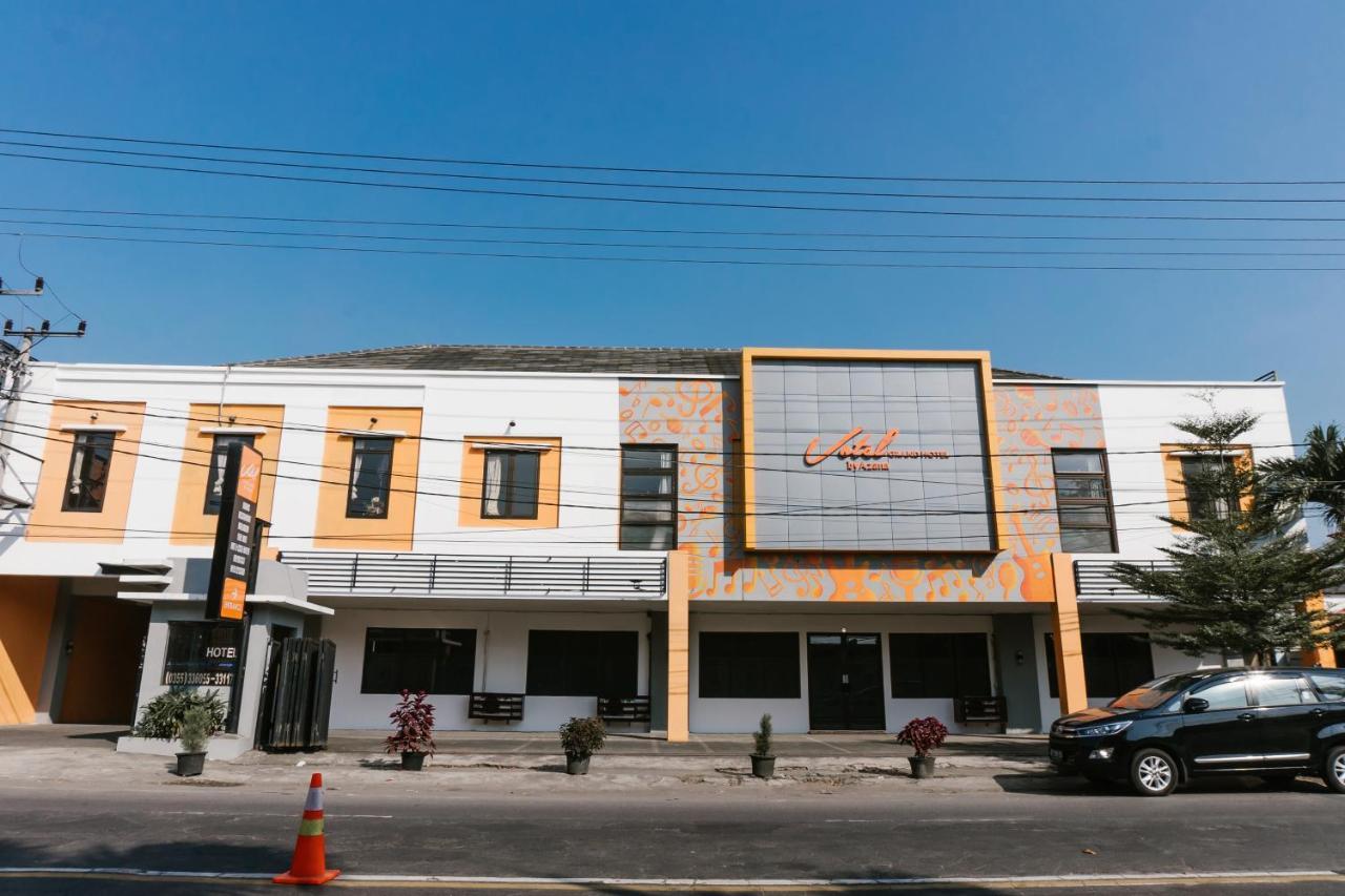 Votel Hotel Tulungagung Exterior photo